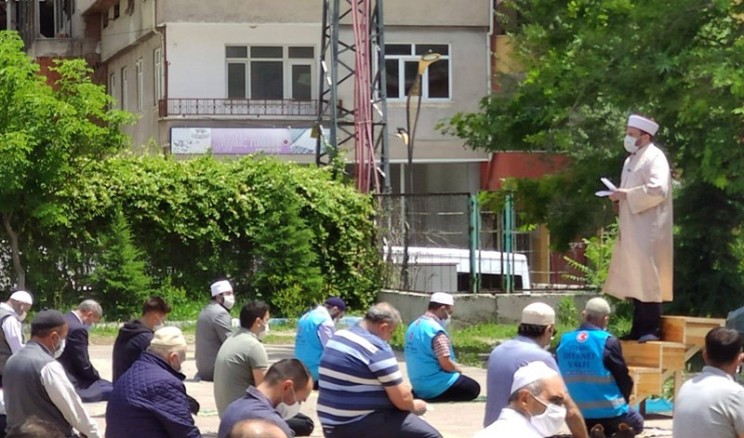 Cuma Namazı Hasreti Sona Erdi