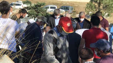 Bozçalı belediye başkanı Yücel Gülbahar’ın babası defnedildi