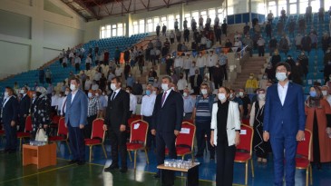 Ak Parti kongresine yoğun katılım