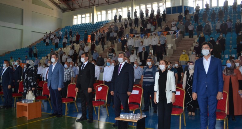 Ak Parti kongresine yoğun katılım