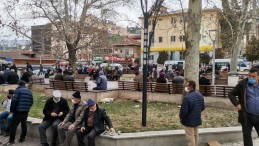 Reşadiye’de maske tamam mesafe problem