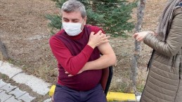 Başkan Yılmaz Covid-19 aşısı yaptırdı