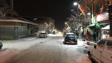 METEOROLOJİDEN YARIN İÇİN KAR UYARISI