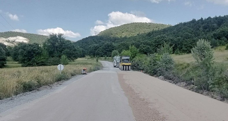 ÇAMBALI KÖY YOLU TRAFİĞE KAPATILIYOR