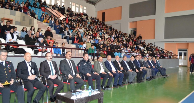 Reşadiye’de Cumhuriyet bayramı kutlamaları yapıldı