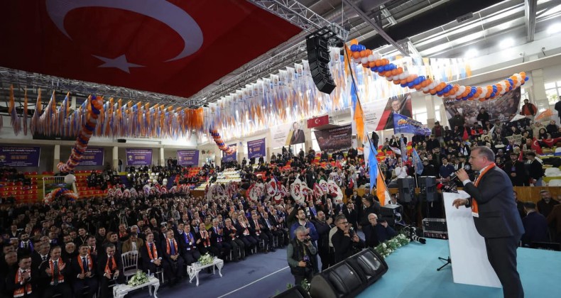 Bakan Osman Aşkın Bak’tan Reşadiye’ye KYK yurt binası müjdesi