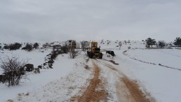 Reşadiye’de hava sıcaklıkları 20 dereceden 3 dereceye düştü