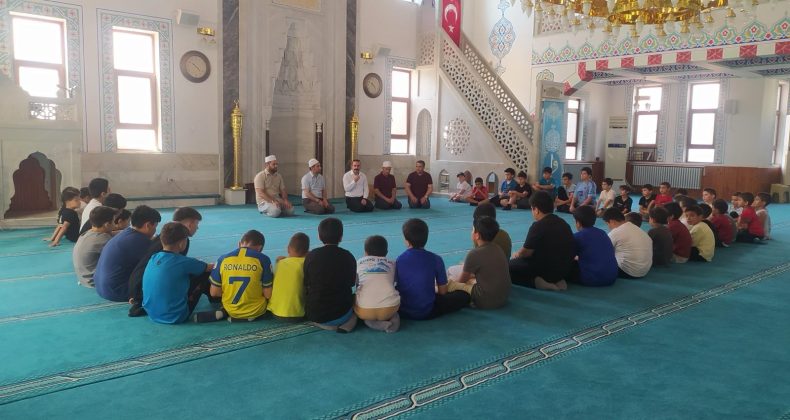 Yaz Kur’ân kursu başvuruları devam ediyor
