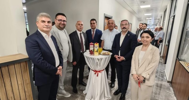 Reşadiye Mal Müdürlüğü kapandı, yerine Vergi Dairesi açıldı