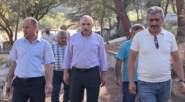 Başkan Ünal, Emirşeyh Yakup Türbesi’ndeki çalışmaları inceledi
