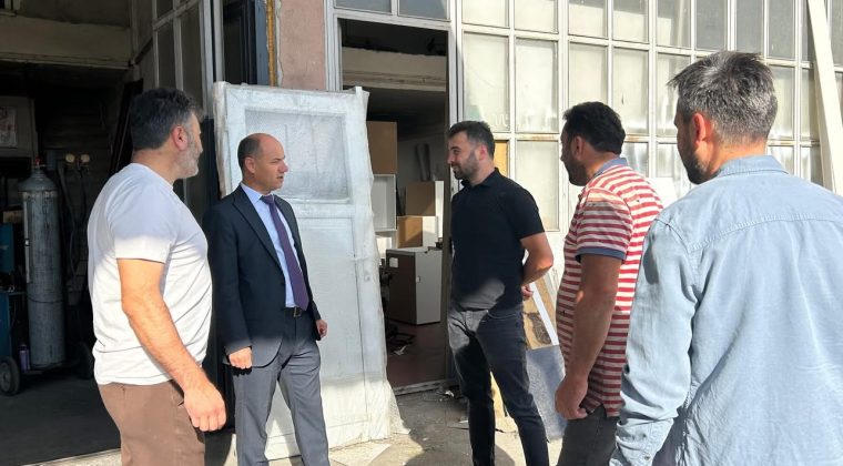 Başkan Ünal, Sanayi sitesi esnafını ziyaret etti