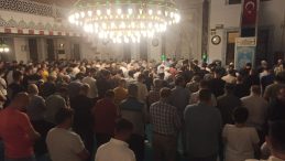 Reşadiye’de mevlid kandili huşu ile kutlandı