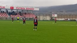 Reşadiye Termalspor gol olup yağdı, lider olarak döndü
