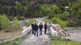 Reşadiye’de sel: Dere taşkınları köyleri vurdu