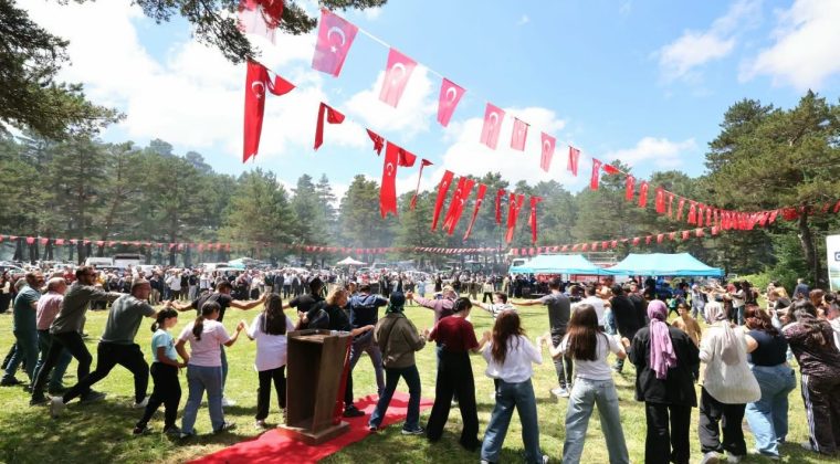 Kurt Gölü Festivalinde Kızılcaören doldu taştı