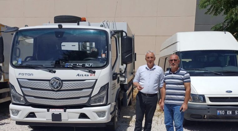 Çevrecik ve Yolüstü Belediyelerine hibe çöp araçları teslim edildi