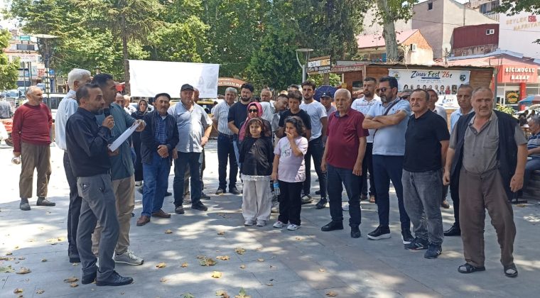 Reşadiye’de adalet çağırısı; Aileler meydanda buluştu